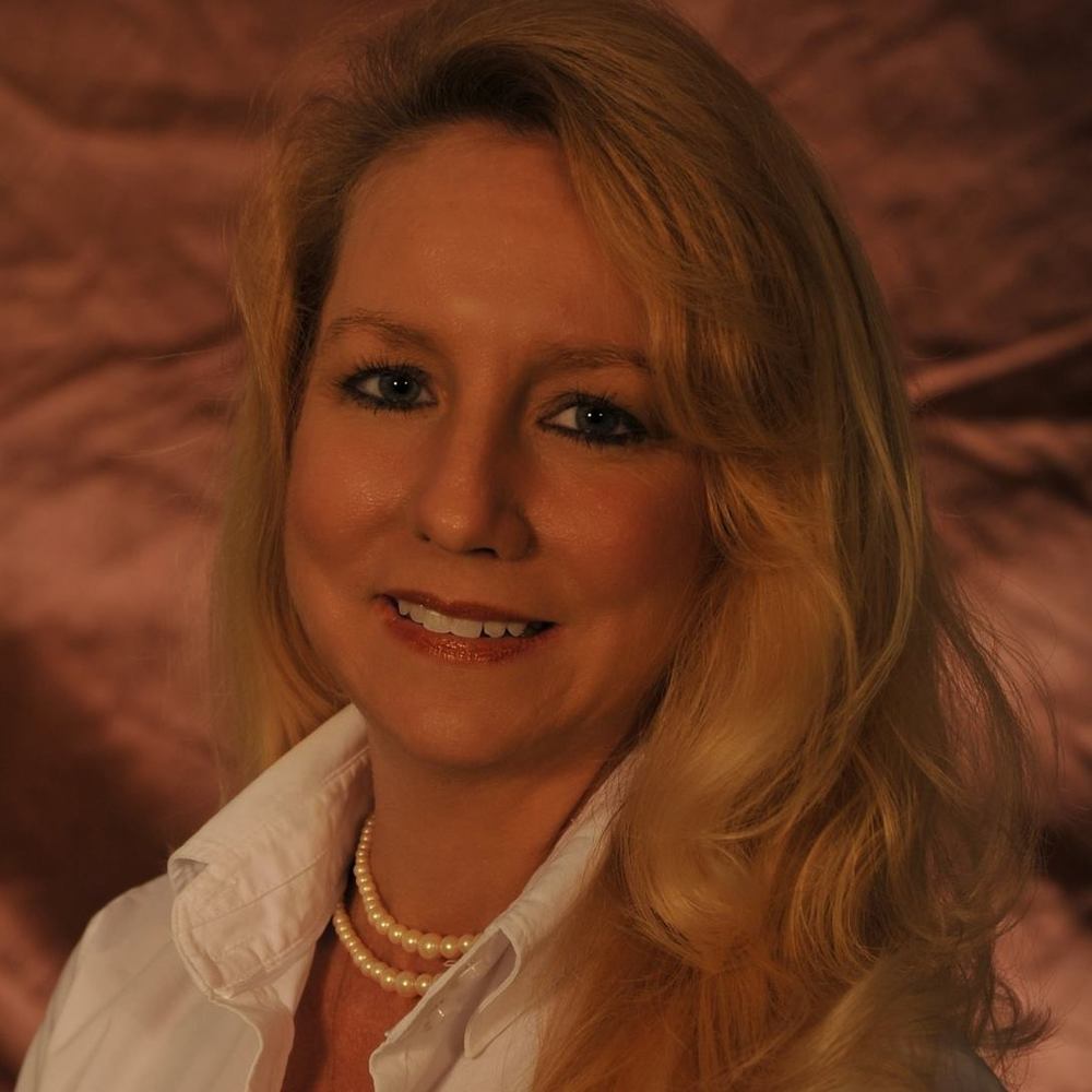 Meet your Posher, Twyla